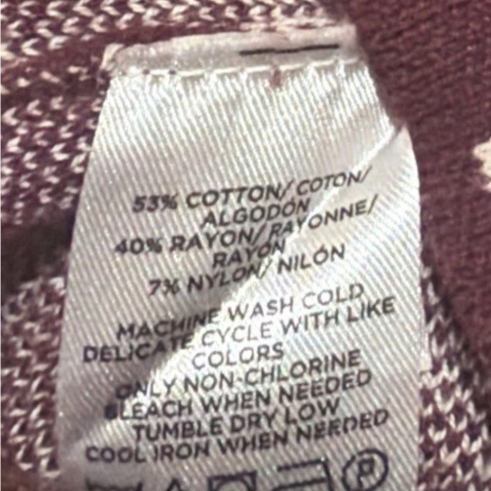 Ann Taylor Factory Maroon and Beige Knit Houndstooth Sweater - Picture 7 of 8